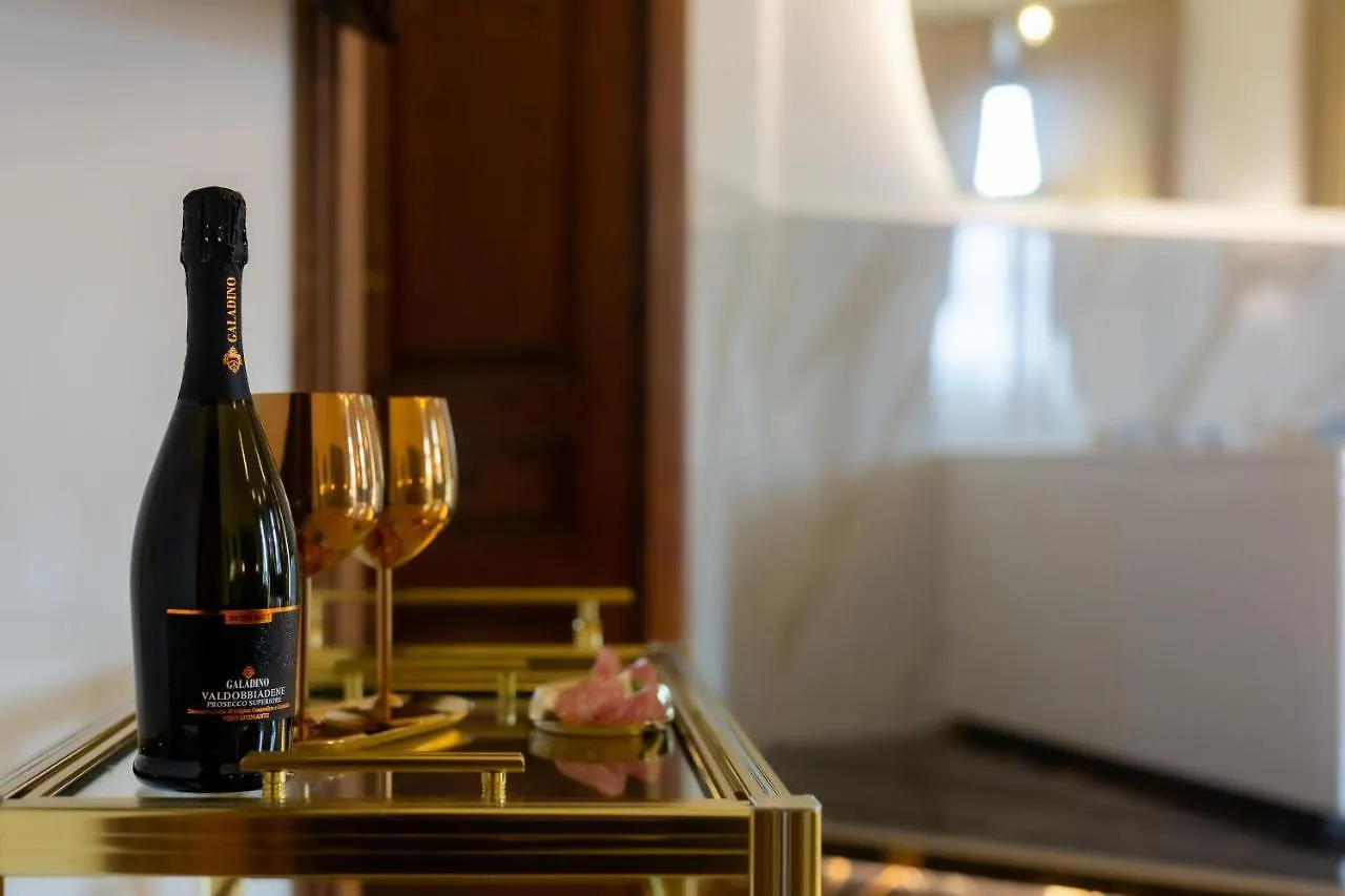 Guest house La Lepre Felice-Bovio Hotel Naples