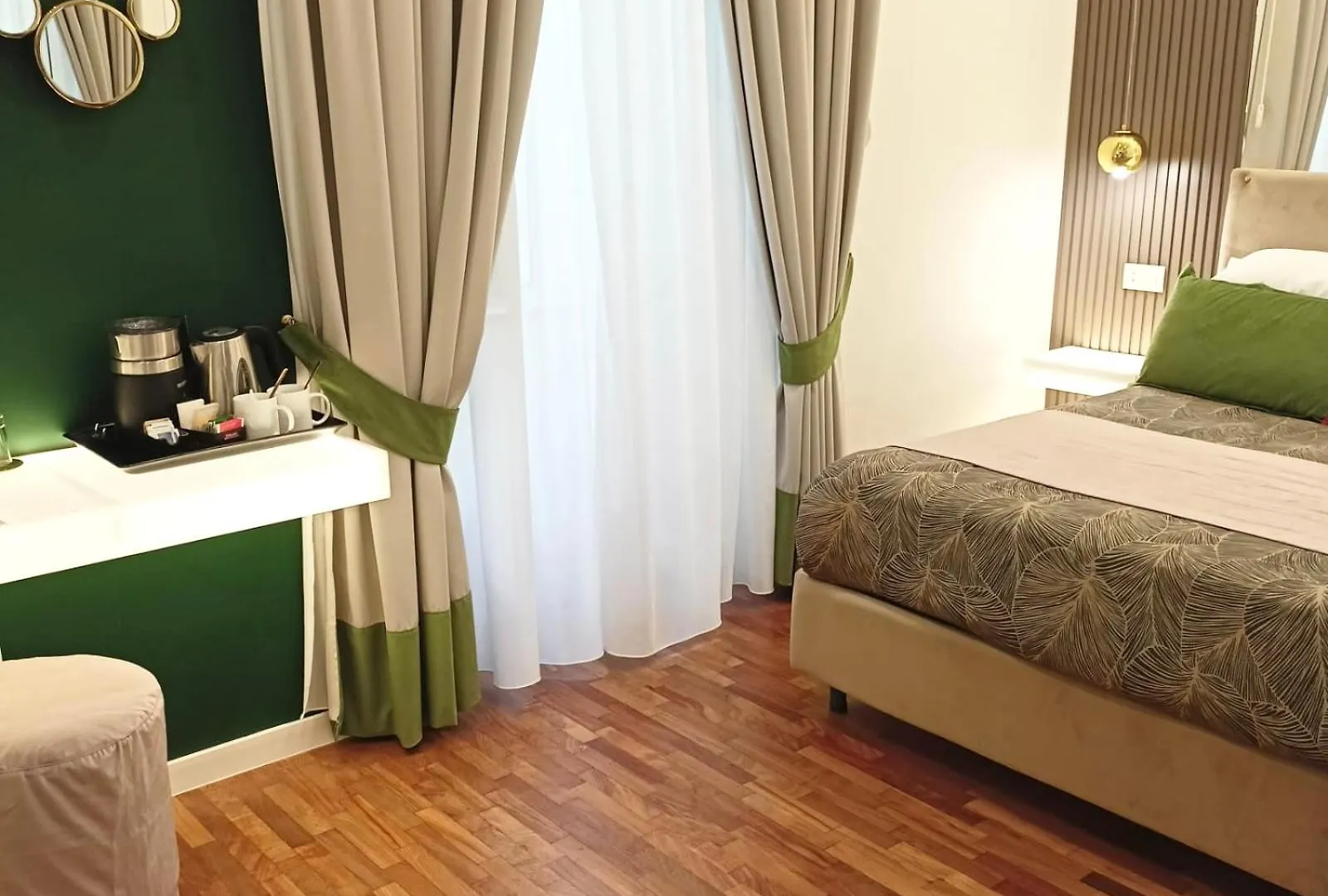 La Lepre Felice-Bovio Hotel Naples Guest house