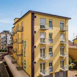 anny.hotelslidodijesolo.com/